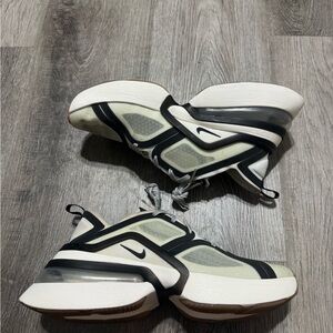 Nike Women’s Air Max 270 XX QS Audacious Air Pack - Pale Ivory Size 6 Women’s